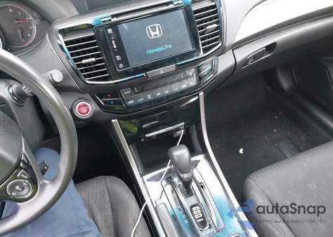 2017 Honda Accord Ex z USA, uszkodzony, nr VIN 1HGCT1B70HA003105